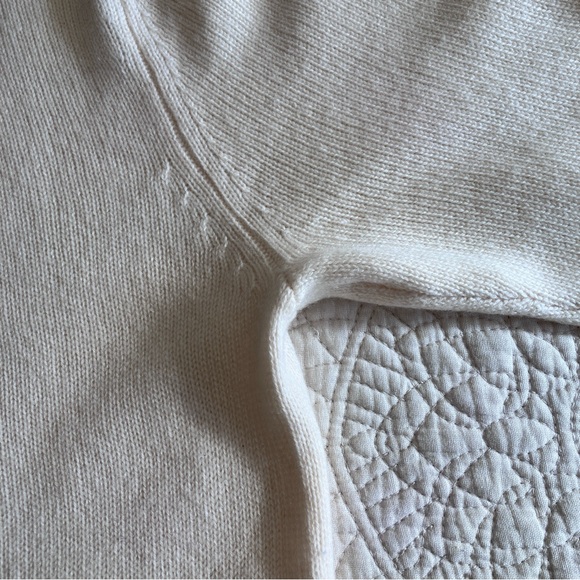 Like New Theory eggshell cashmere turtleneck sweater w/short sleeves - Picture 7 of 11